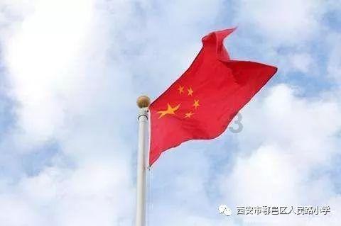 迪丽热巴只穿晚礼服,极致诱惑酥胸半露,让人直呼受不了