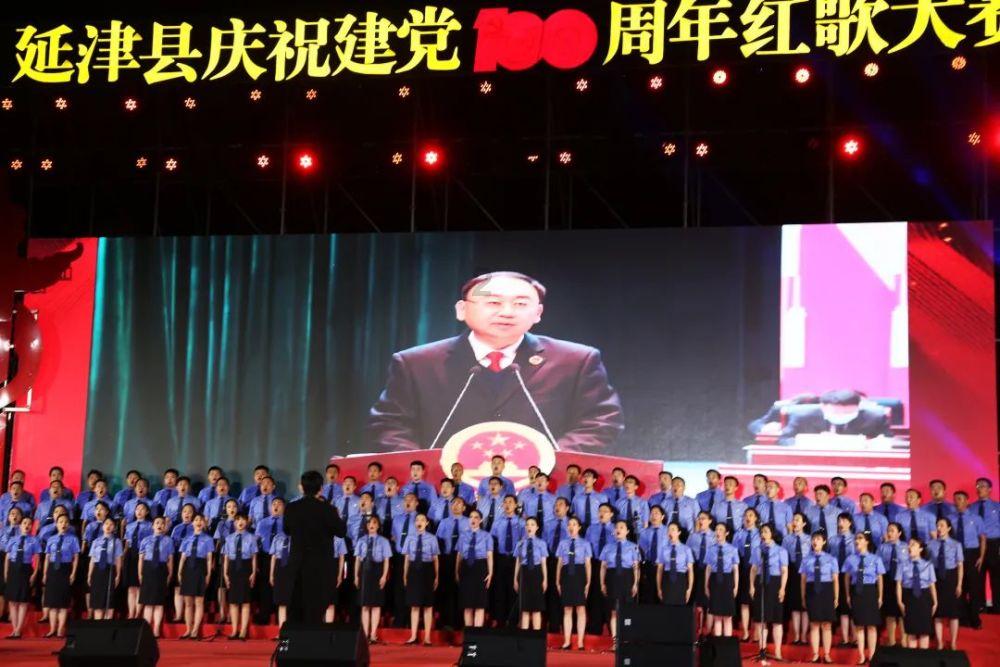 穴居人打高尔夫